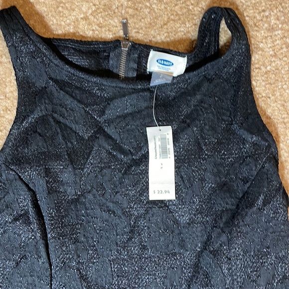 Old Navy women’s peplum tank top - Picture 2 of 3